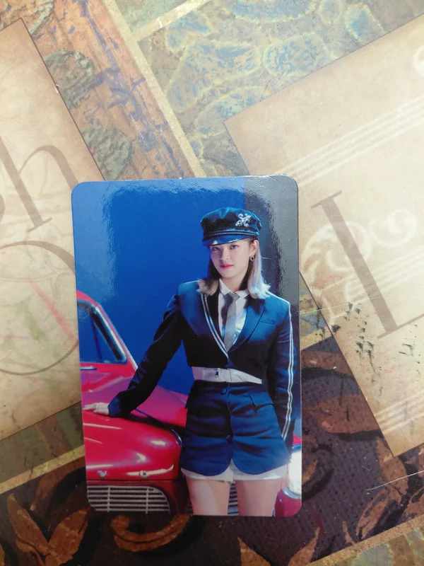 JEONGYEON YES or YES