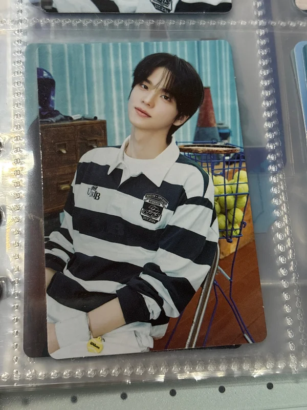 2026 TWS 2ND FANMEETING [42:CLUB] Trading Card Set (Random)