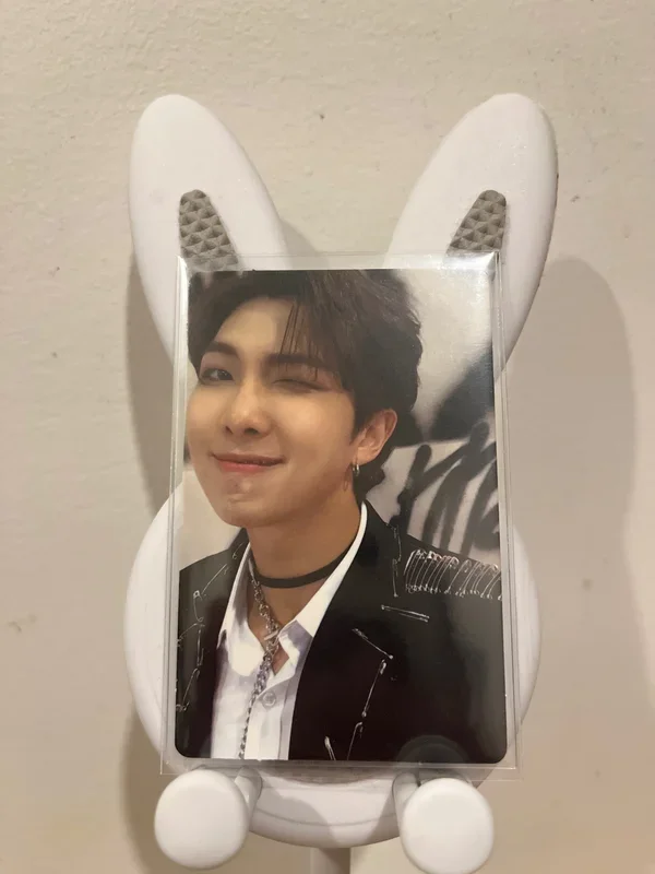 BTS MAP OF THE SOUL ON:E CONCEPT PHOTOBOOK CLUE VER.