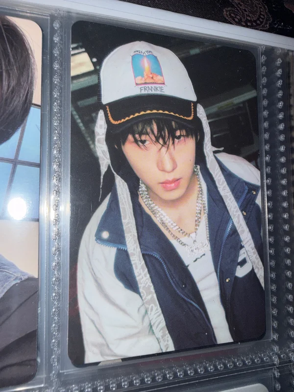 YOUNI-T POCAALBUM Retrotopia Ver.