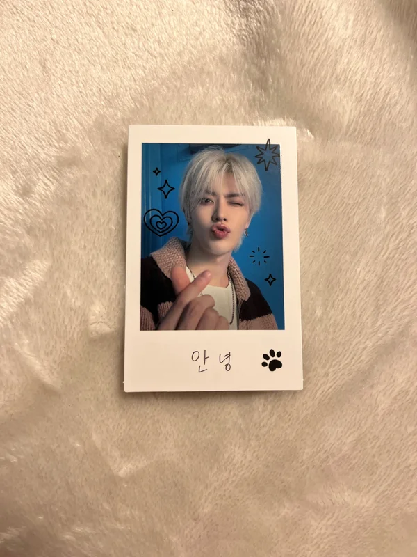 Yuta [TO THE NCT UNIVERSE] NCT HOME POLAROID SET A