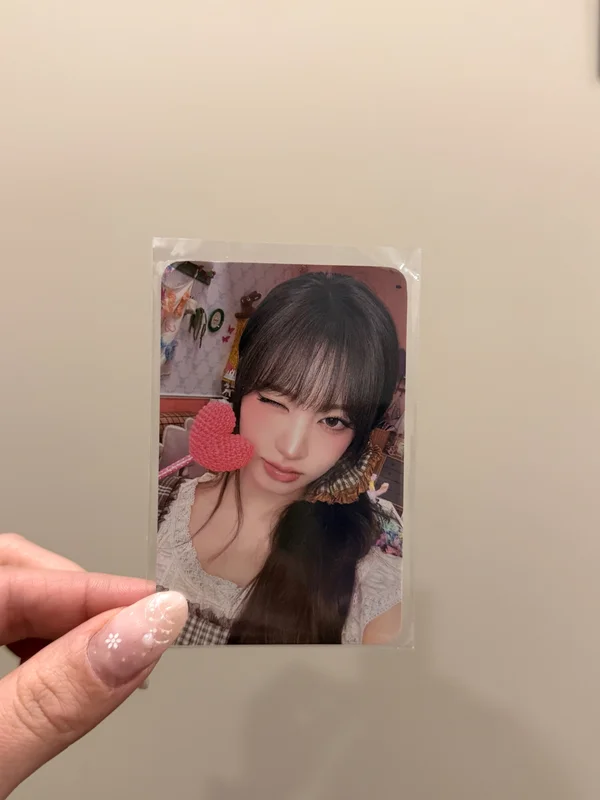 2026 SEASON'S GREETINGS [ATELIER IVE] PRE-ORDER EVENT