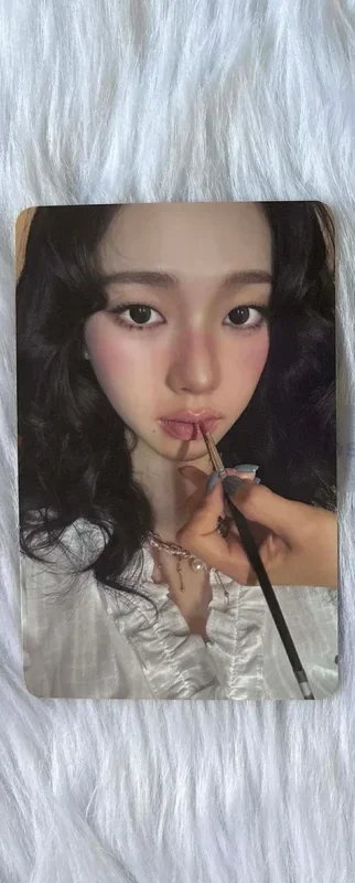 2026 SEASON'S GREETINGS RANDOM TRADING CARD SET B ver. Karina