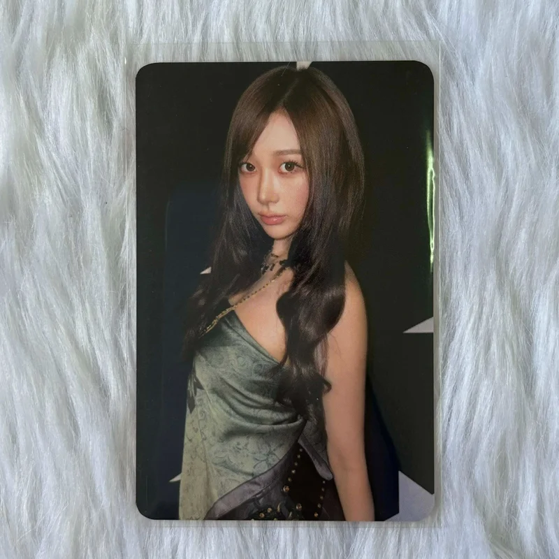 2026 SEASON'S GREETINGS RANDOM TRADING CARD SET A ver.