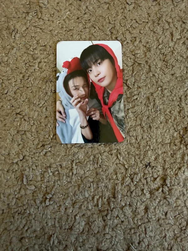 GOLDEN HOUR : Part.1 MAKESTAR