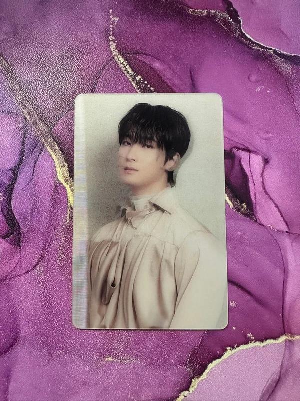 SEVENTEEN RIGHT HERE WORLD TOUR Lenticular Photo Set