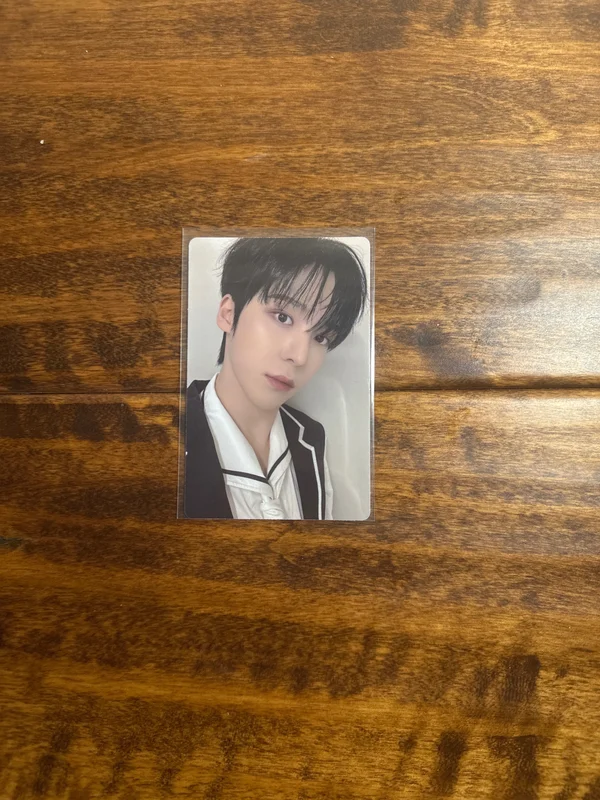 GOLDEN HOUR : Part.3 'In Your Fantasy Edition' Fantasy VER. (Limited Edition)
