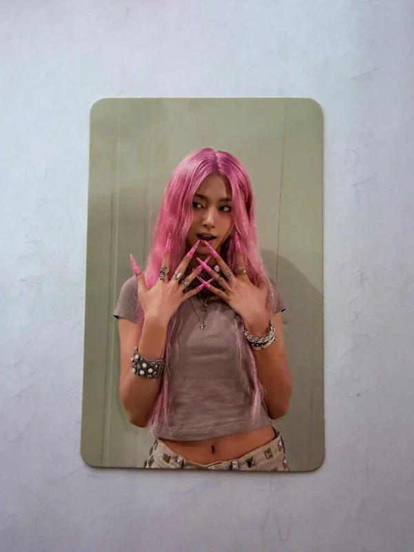 THIS IS FOR DIGIPACK ver.