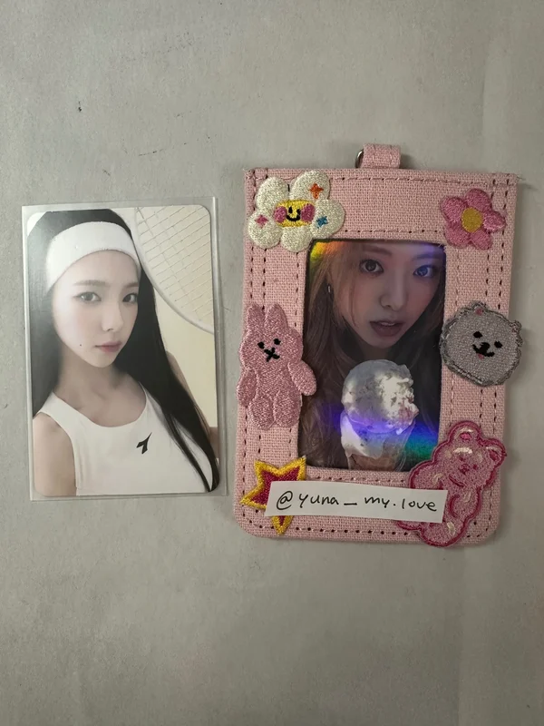 2024 SEASON'S GREETINGS RANDOM TRADING CARD