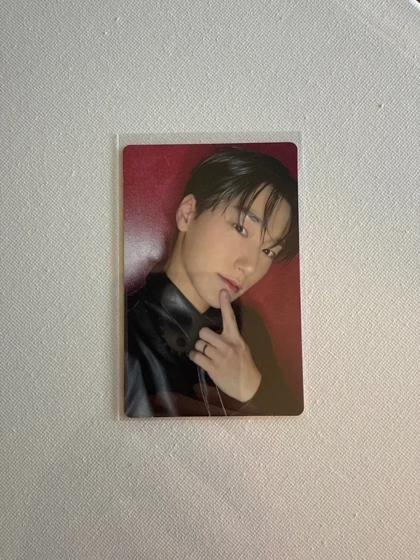 GOLDEN HOUR : Part.3 US Exclusive