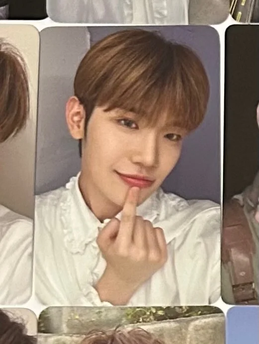 THE MOVING SEOUL MINI L-HOLDER SET BLUE ver.