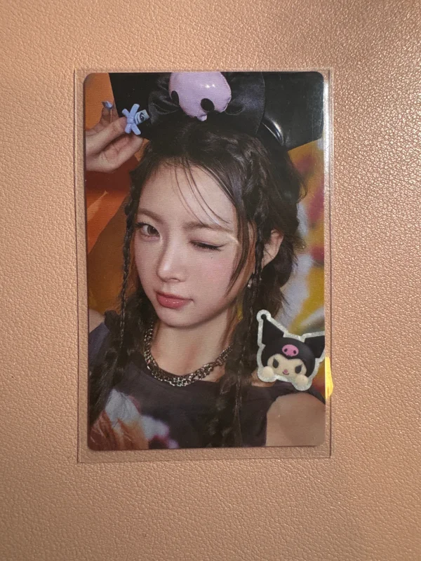 DIFFERENT LIMITED MY MELODY & KUROMI Ver.