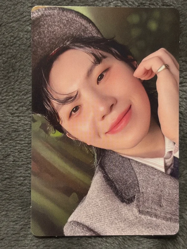 Seventeen WOOZI '17 IS RIGHT HERE HERE Ver.' Photocard | Sold by