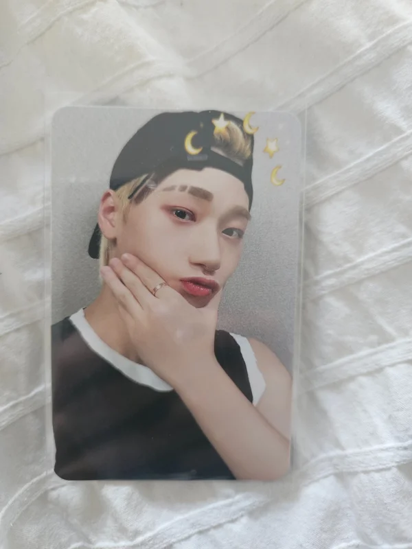 THE WORLD EP.1 : MOVEMENT MAKESTAR