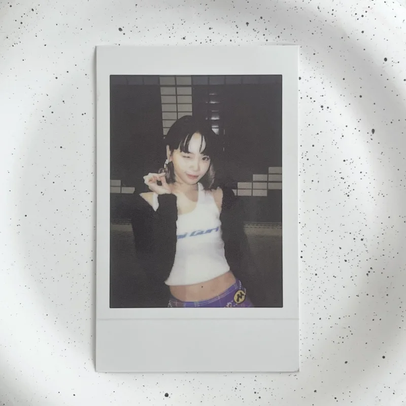 ANTIFRAGILE INSTANT PHOTO CARD 6