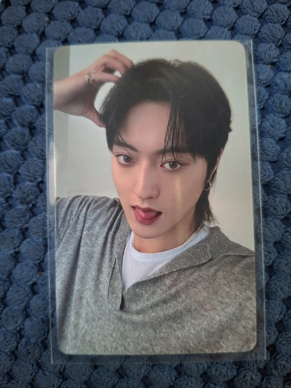 2024 WELCOMING COLLECTION WEVERSE
