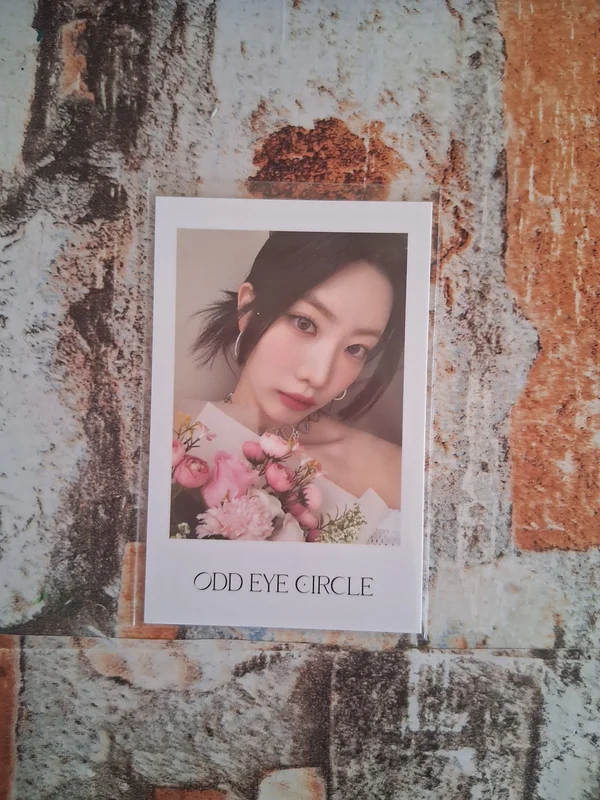 LOONA, ARTMS | KimLip ODD EYE CIRCLE <Version Up> MAKESTAR