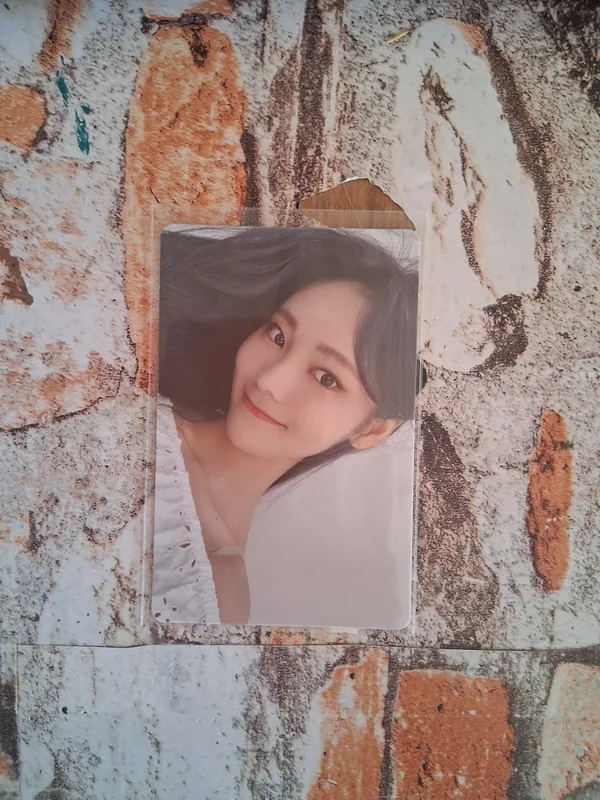 LOONA | Jinsoul ON WAVE LOONATHEWORLD : & VVIP