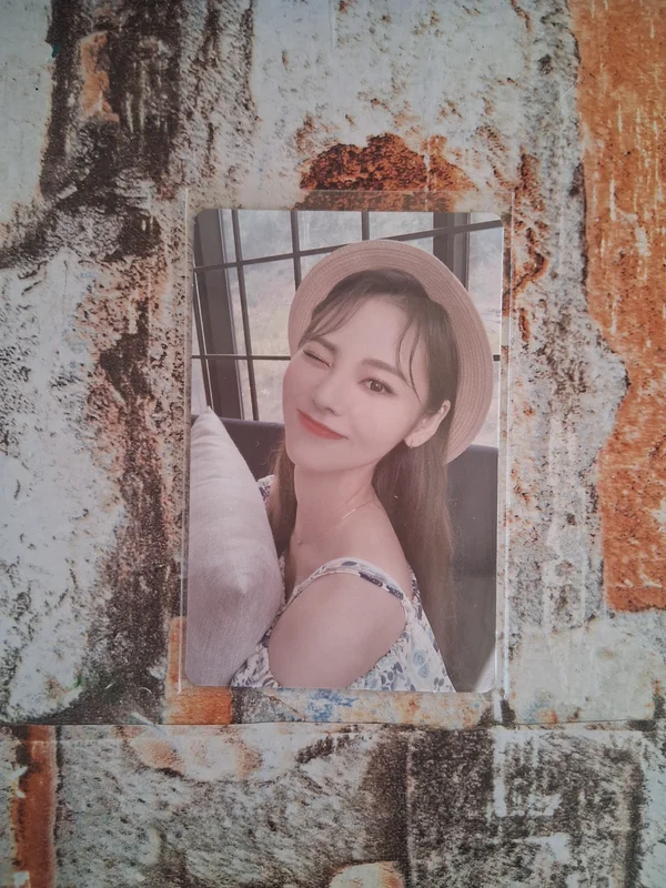 LOONA | Yeojin LOONAVERSE : FROM Trading Card