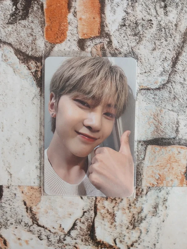 ZB1 | Matthew YOUTH IN THE SHADE JUMP UP Pob