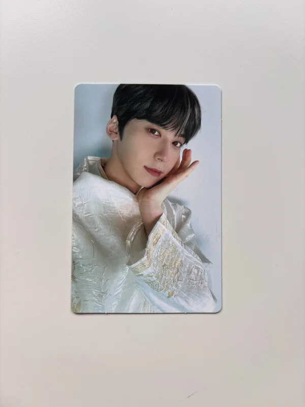 BLOOD MOON GREY Ver.