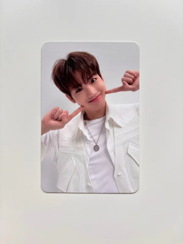THE FIRST STEP : CHAPTER THREE WHITE ver.