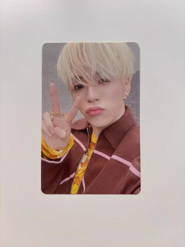 THE SECOND STEP : CHAPTER TWO PHOTOBOOK ver. LIGHT GREEN ver.