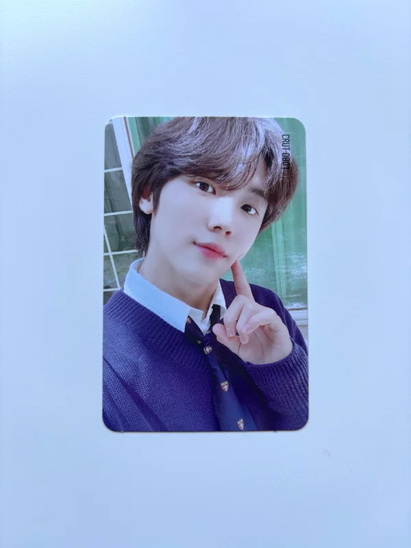 Cloud 9 Photocard Set