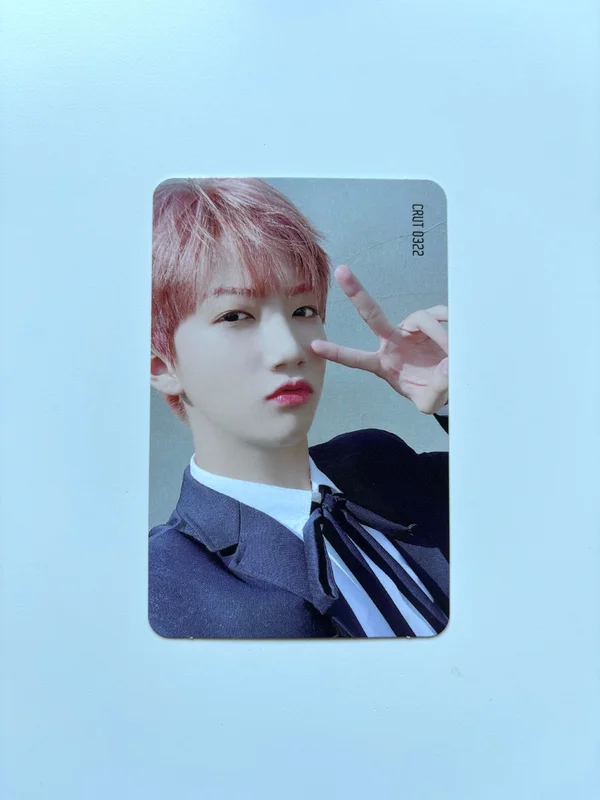 Cloud 9 Photocard Set