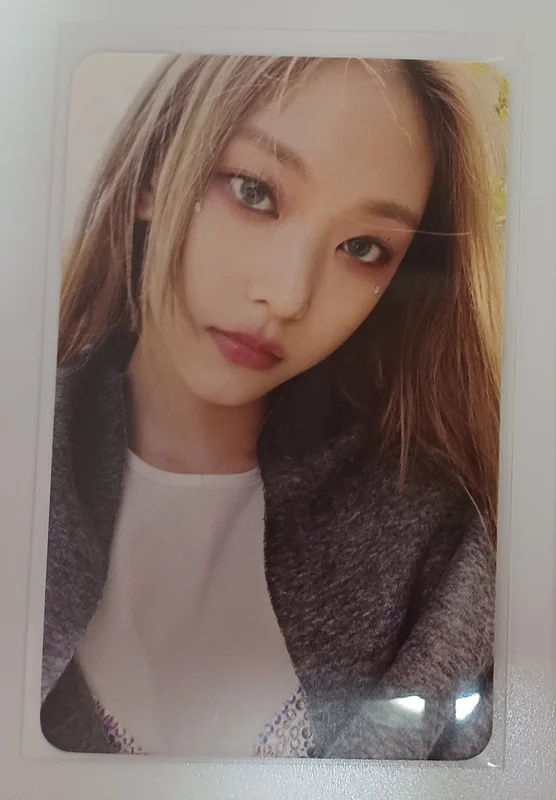 newjeans haerin new jeans weverse album ver. album pc