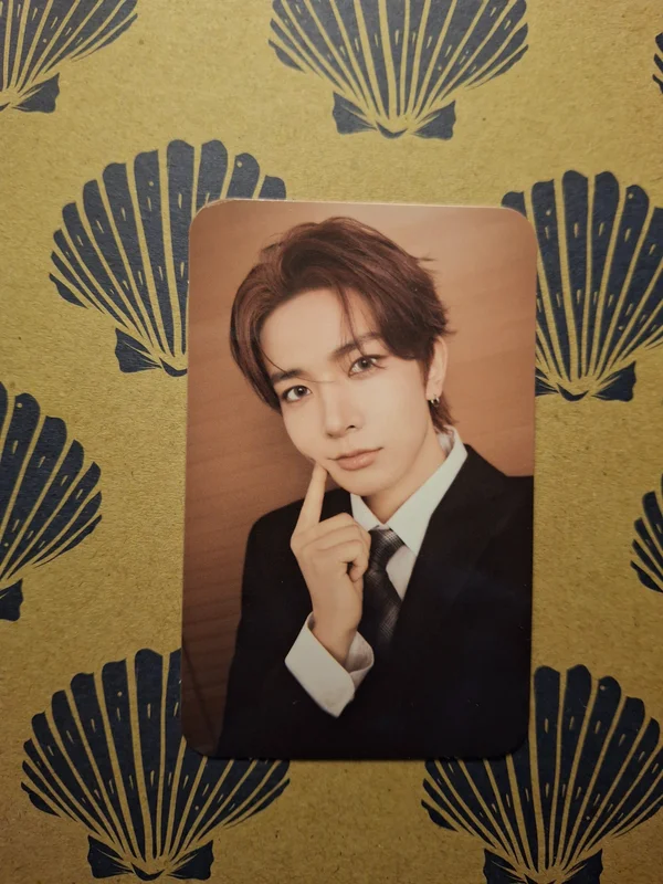 DARK MOON SPECIAL ALBUM 'MEMORABILIA' Moon ver.