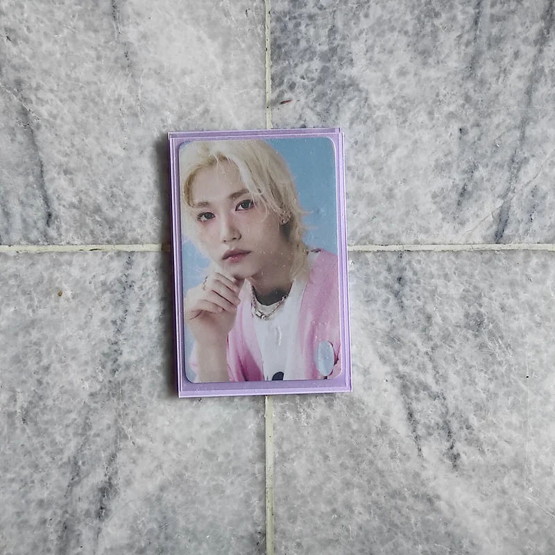 Stray Kids World Tour dominATE : celebrATE PHOTOCARD HOLDER