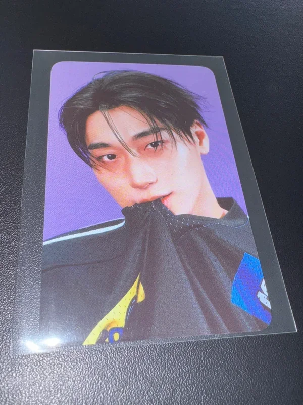 ATEEZ X ANITEEZ POP-UP STORE ANITEEZ IN COLOR RAMDOM TRADING CARD