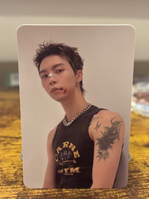 2025 SEASON'S GREETINGS RANDOM TRADING CARD [A ver.]