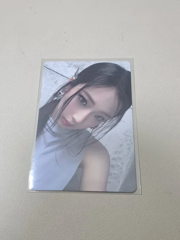 BABYMONSTER-Ruka DRIP BINDER Ver.
